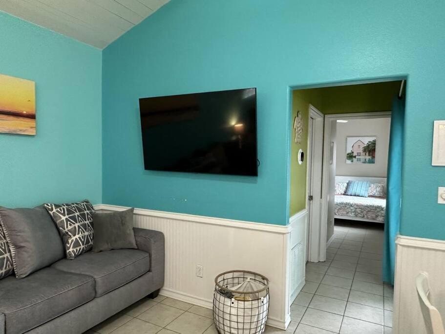 Barefoot Bungalow - Pet Friendly- 2 Bdrm Townhome Corpus Christi Exteriér fotografie